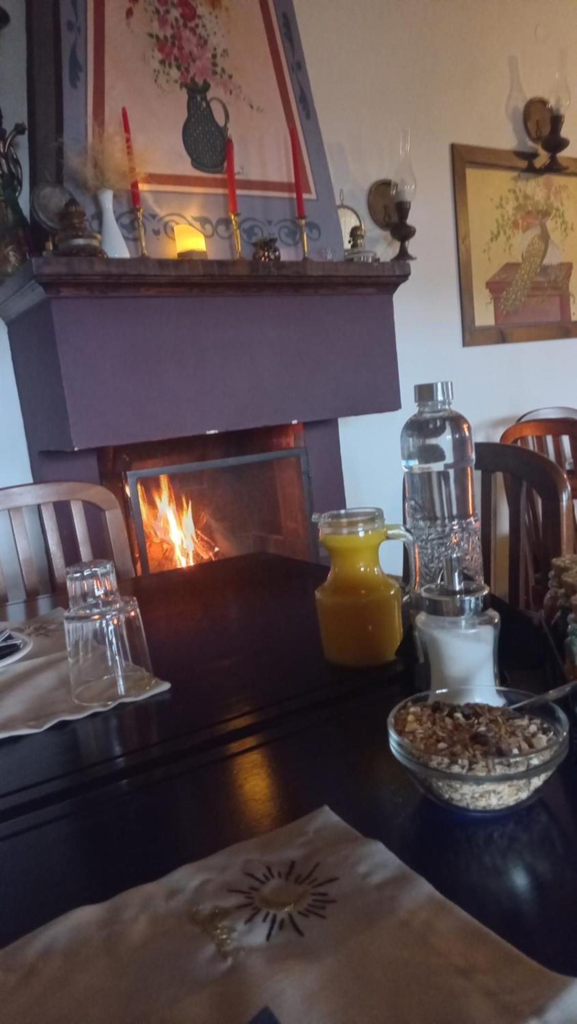 ויצה Guesthouse Selini מראה חיצוני תמונה